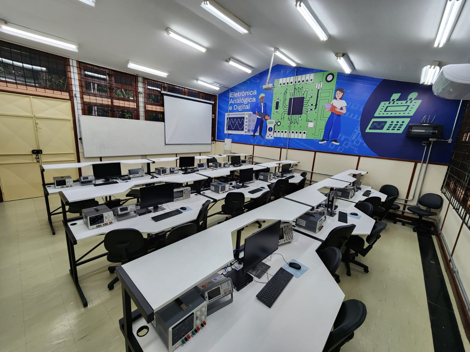 Laboratório de Eletrônica II